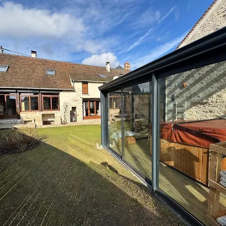 Holiday home Arconciergerie Le D'artois *